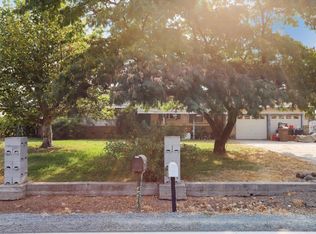 24560 N Jack Tone Rd, Acampo, CA 95220