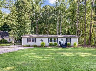 615 Redleaf Ln, China Grove, NC 28023