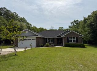 2530 Wedgefield Rd, Sumter, SC 29154