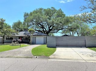 9629 Long Branch Ln, Houston, TX 77055