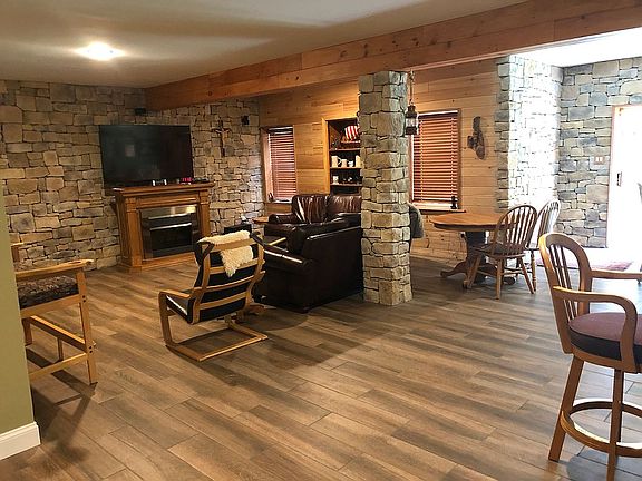 Walk out Basement