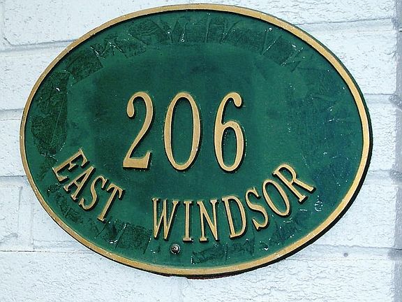 2nd image of 206 E Windsor Ave APT 302