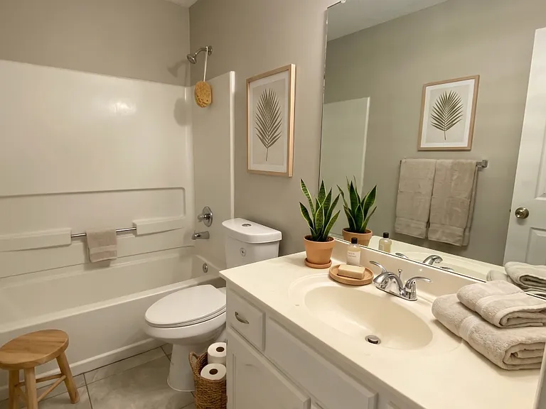 4235 Triple Crown Loop — Photo 10