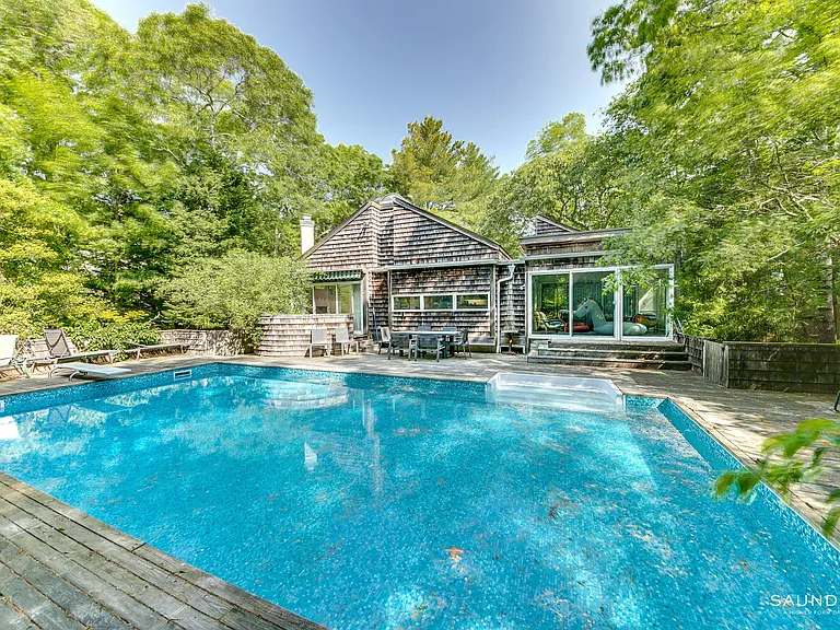 11 Heatherwood Ln — Photo 2