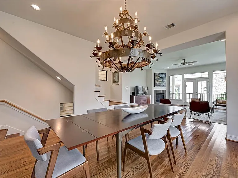 5202 Rose St — Photo 10