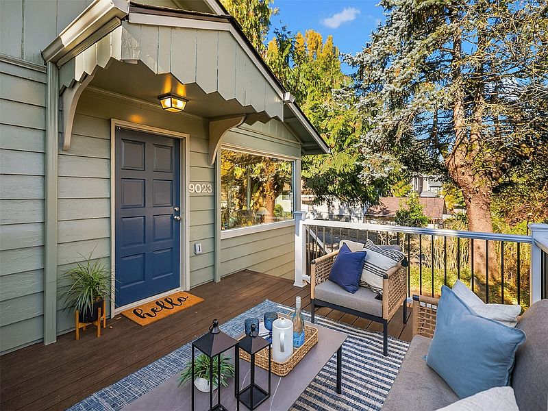 3rd image of 9023 20th Avenue NE