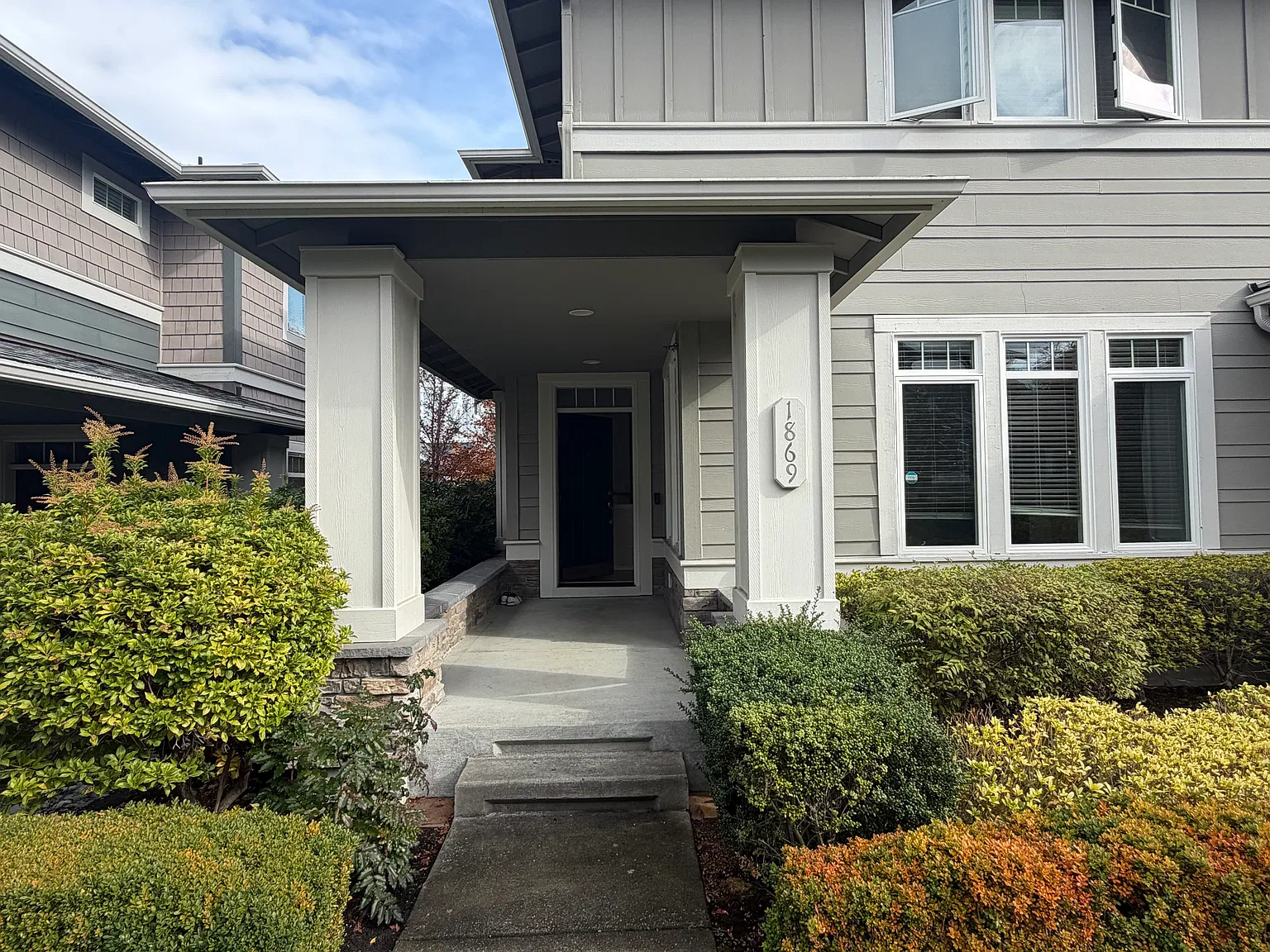 2 bed, 2.5 bath, 1403 sqft, $3,500 — Photo 1