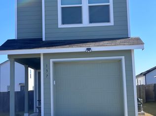 137 Hal Norton Way, Jarrell, TX 76537