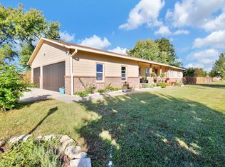 10209 SW Haverhill Rd, Augusta, KS 67010