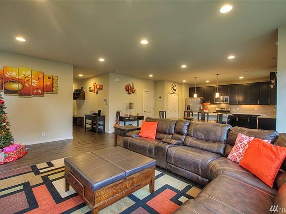 5th image of 18425 139th St E