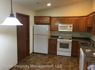 314 N 9th Ave, Brandon, SD 57005
