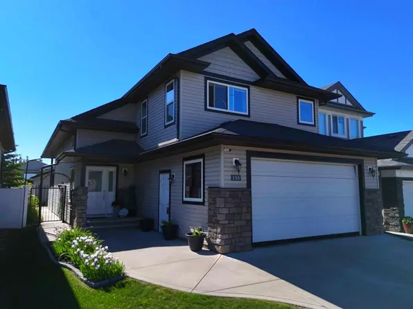135 E Stephenson Cres, Red Deer, AB T4R 0L6