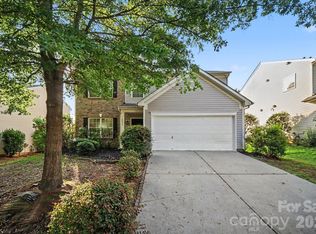 10035 Barrands Ln, Charlotte, NC 28278