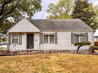 6020 Raytown Rd, Raytown, MO 64133