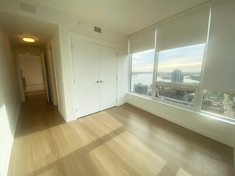 618 Carnarvon St #2301 — Photo 41