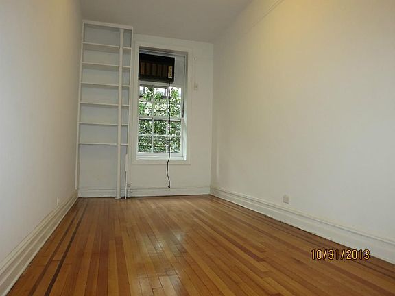 5th image of 333 E 58th St APT B