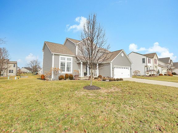 3rd image of 4404 Marilyn Dr