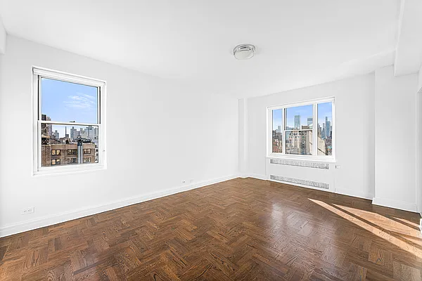 Rented by Rudin Management Company, Inc. | media 16