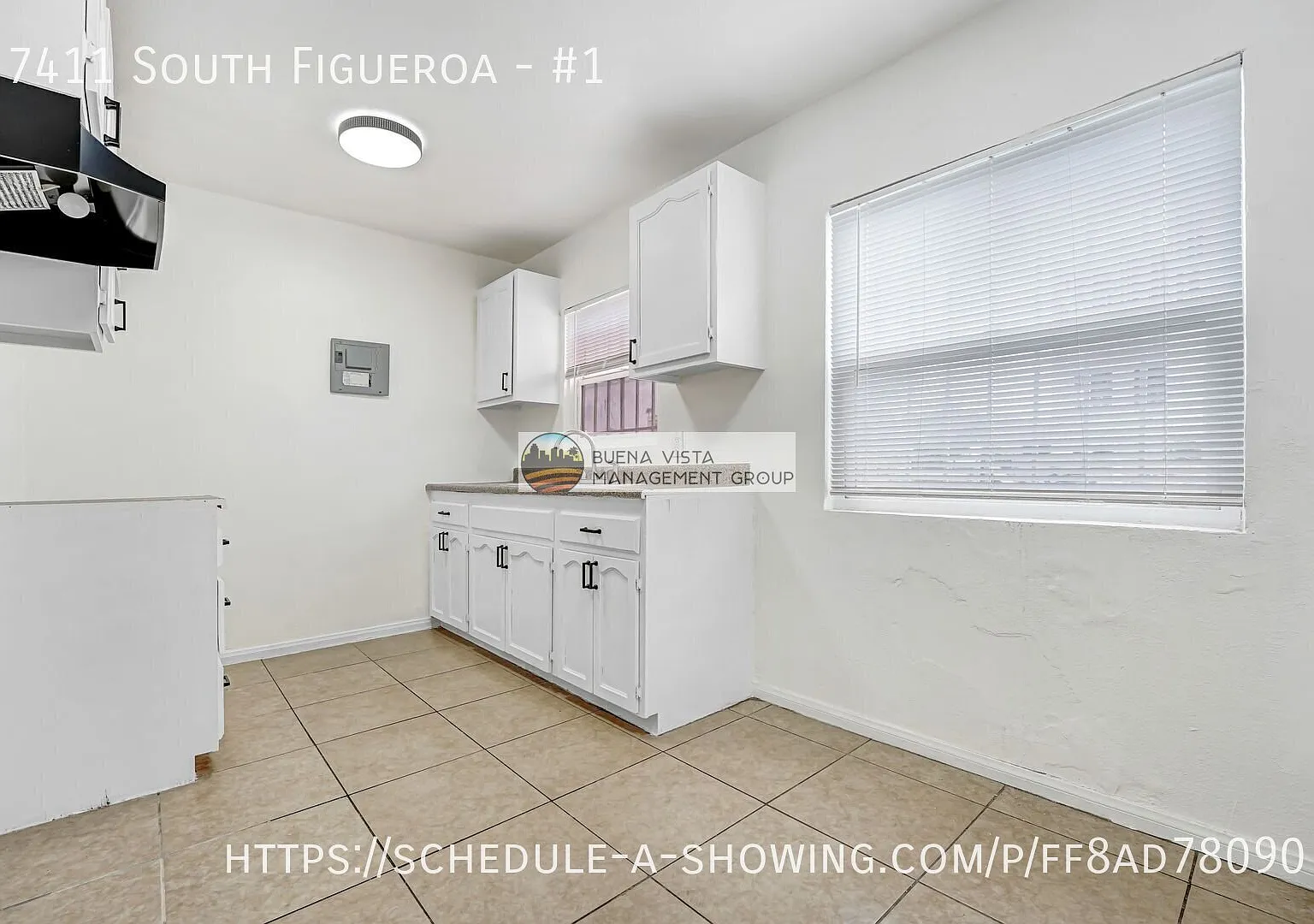 7411 S Figueroa St — Photo 3