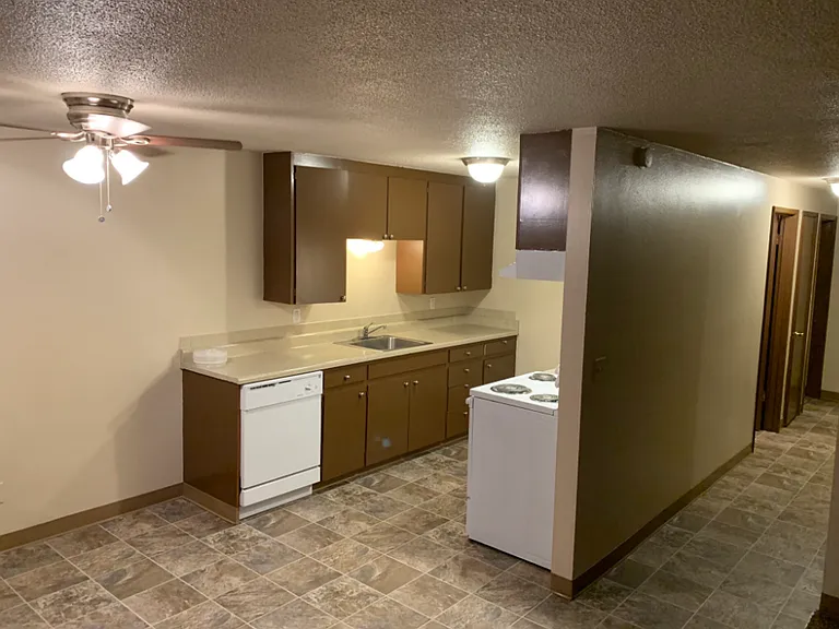 Kamden Place: Leasing Specials! Balconies, Lawn Space, Quiet Community in Pasco — Photo 19