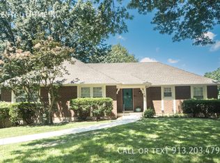 7800 Noland Rd, Lenexa, KS 66216