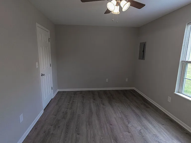 1330 Godas Dr — Photo 11