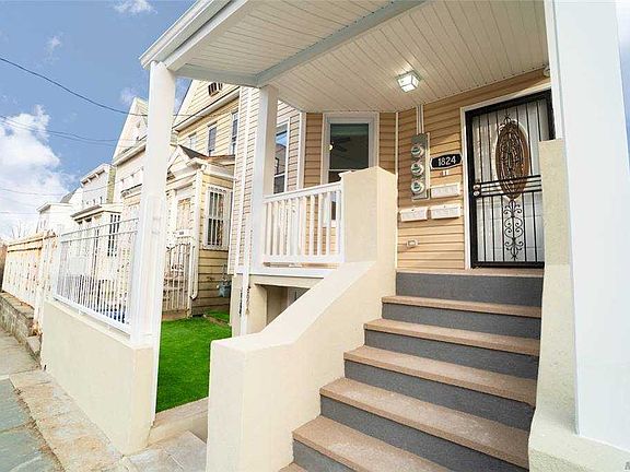 2nd image of 1824 Mohegan Ave #3