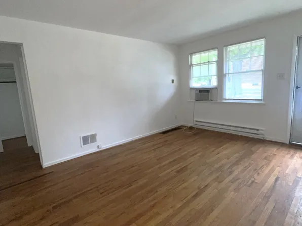 1204 Yale Ave #4, Saint Louis, MO 63117