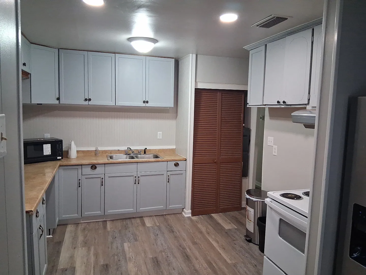 Crimson Cir, Thomasville — Photo 1