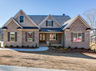 391 Meadow Lake Ter, Hoschton, GA 30548