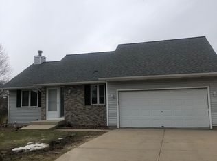 1014 N Gammon Rd, Madison, WI 53717