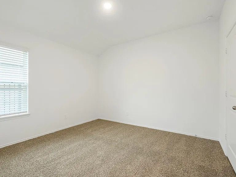 3085 Emerald Ocean Dr — Photo 33