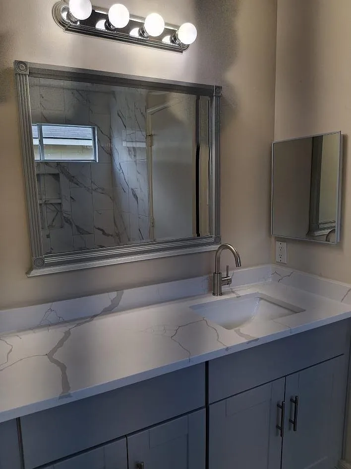 4 bed, 2.5 bath, 1838 sqft, $2,000 — Photo 3