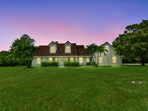 5703 Lago Del Sol Drive, Lake Worth, FL 33449