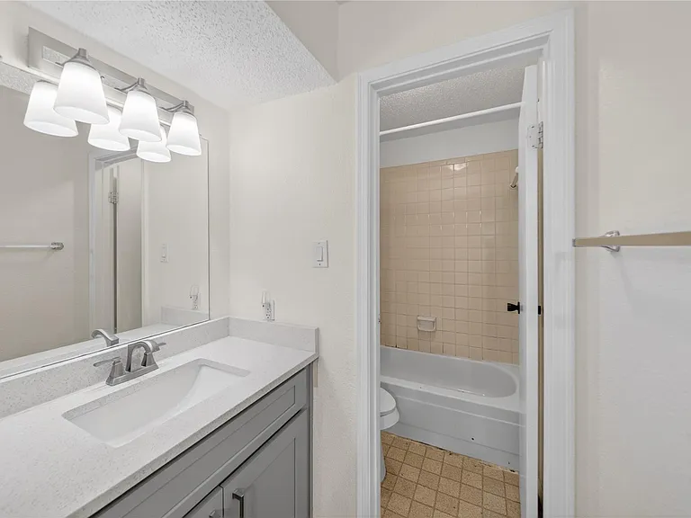 2750 Holly Hall St #1706 — Photo 21