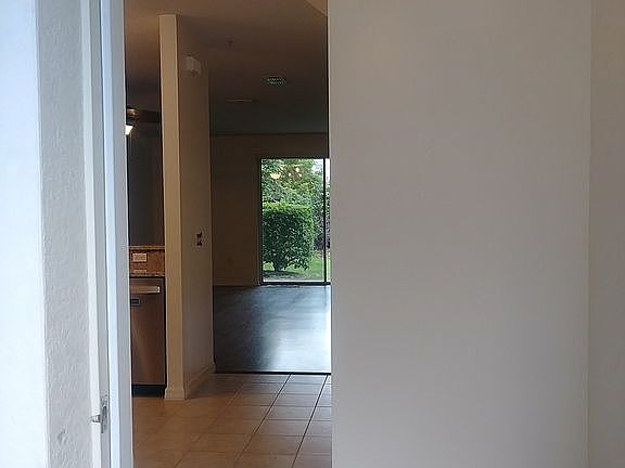 4th image of 10445 Regent Square Dr