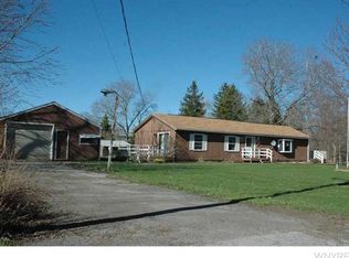 15233 Ford St, Kent, NY 14477