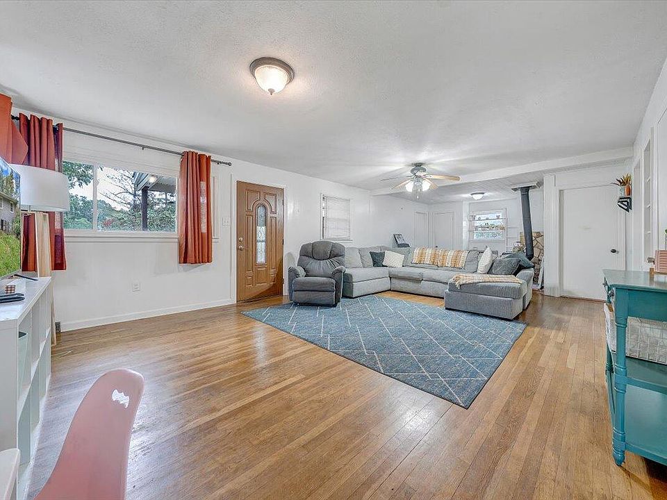 5873 Hall Rd, Catawba, VA 24070 Zillow