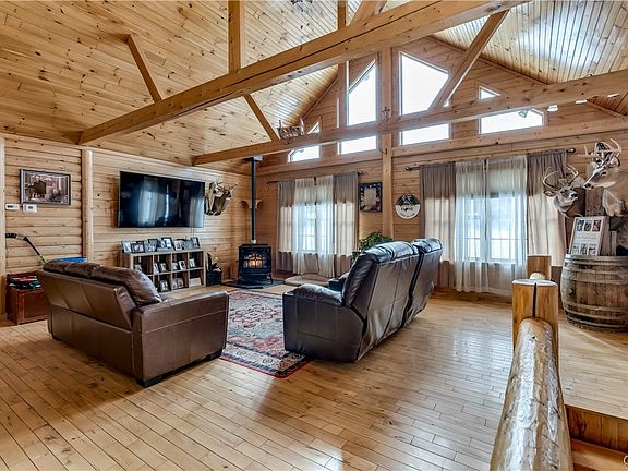 5th image of 16989 Lemay Rd