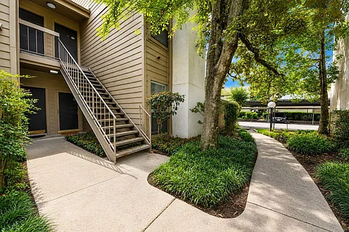 10053 Westpark Dr #288 Photo 1