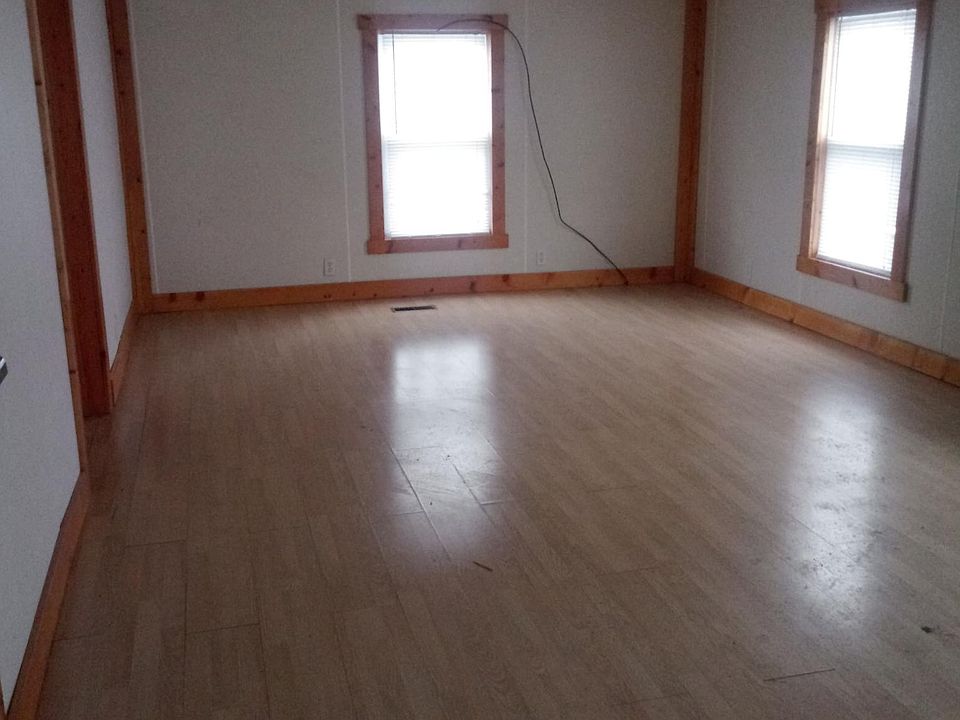 1st image of 3 Butternut Dr