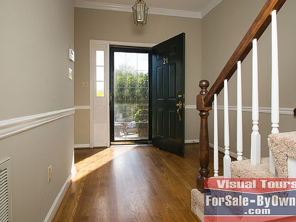 2nd image of 21 The Falls Dr