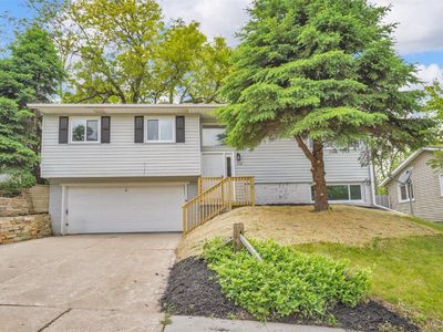 1418 26th St NW, Cedar Rapids, IA, 52405