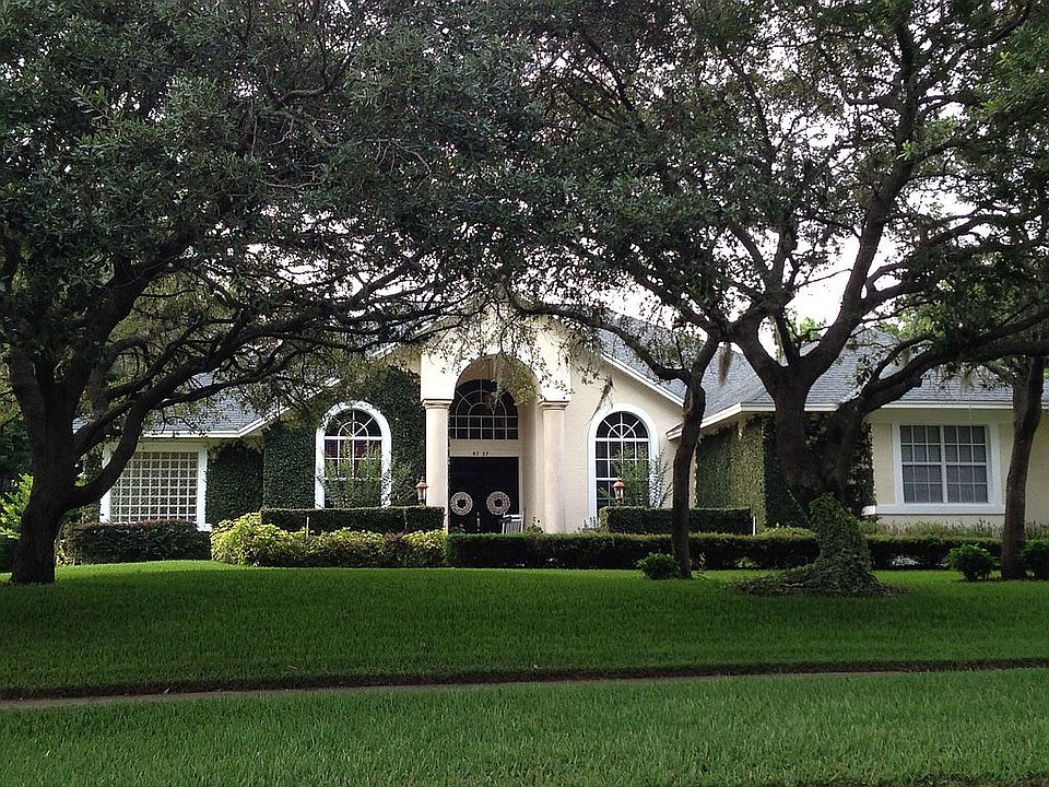 8737 Summerville Place