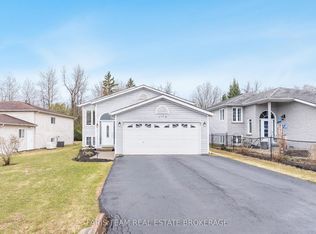 1170 Arnold St, Innisfil, ON L0L 1C0