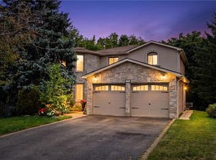 5172 Hidden Valley Ct, Mississauga, ON L5M 3P1
