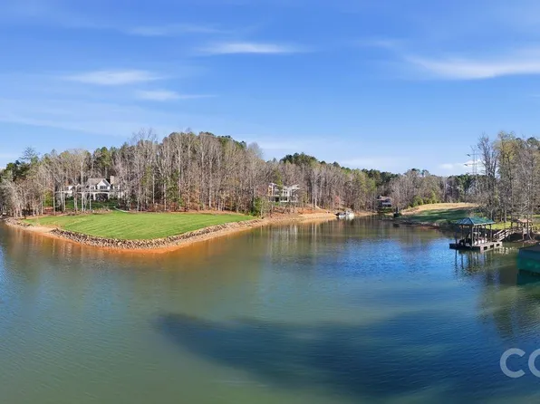 232 Apache Rd, Troutman, NC 28166