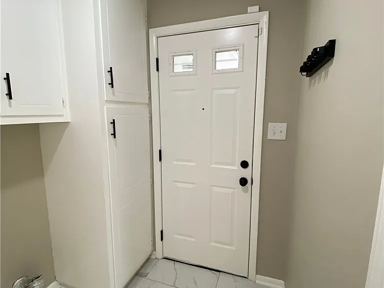 1701 Carter Baron Pl — Photo 10