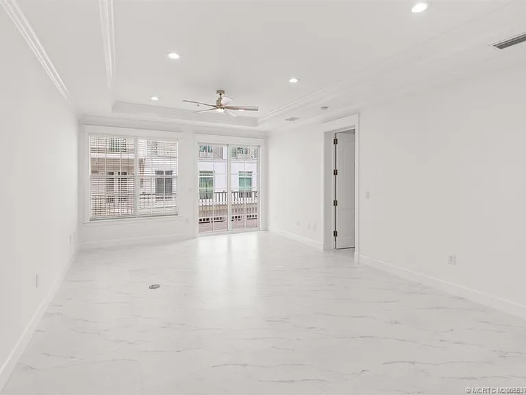 47 SW Osceola St #206 — Photo 7