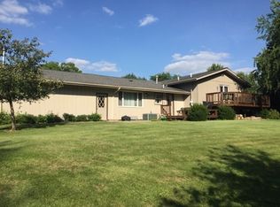 8120 49th St, Coal Valley, IL 61240